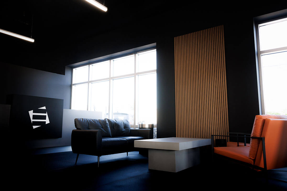 Lounge.